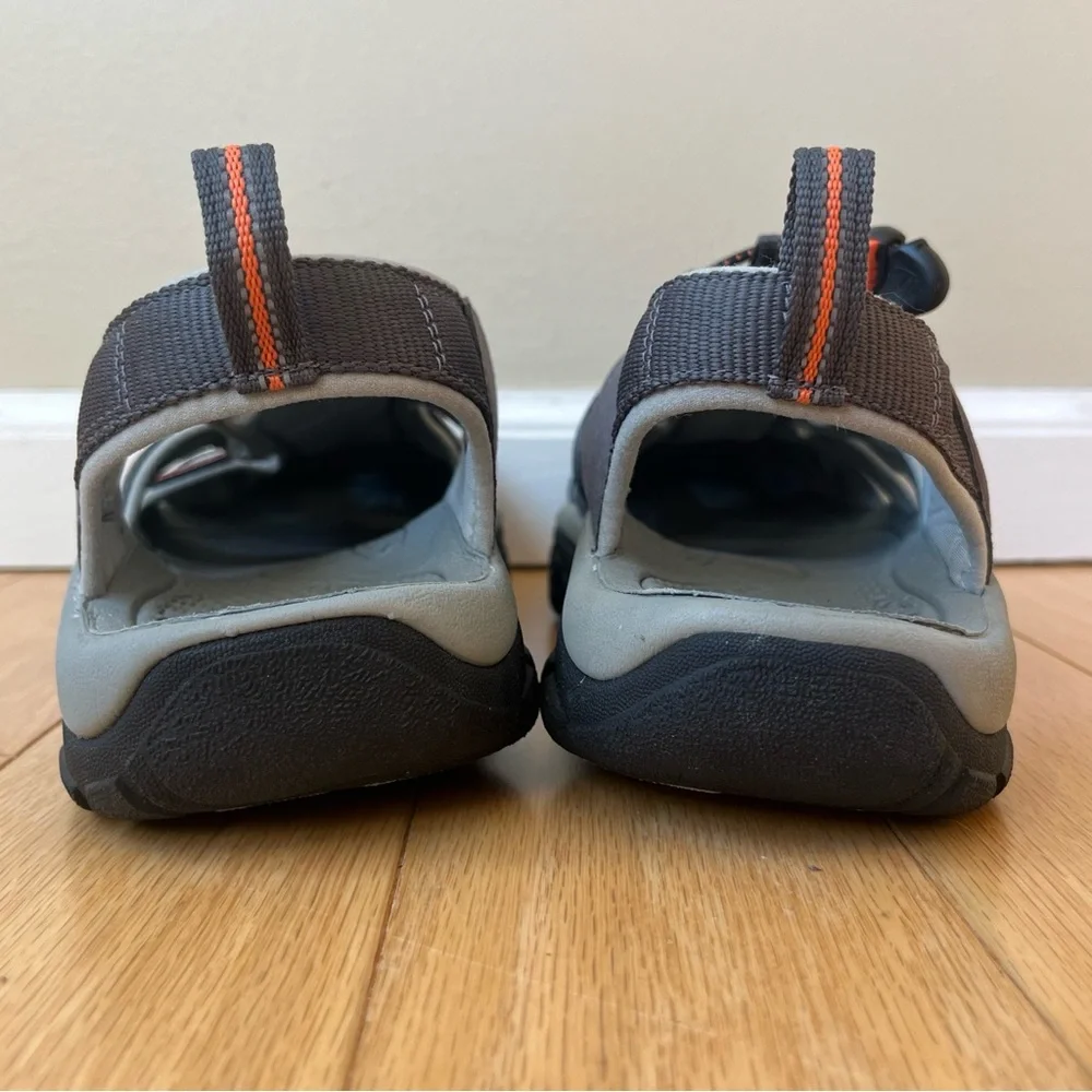 KEEN Men’s Newport H2 Sandals - Grey - Size 10 - Picture 5 of 12
